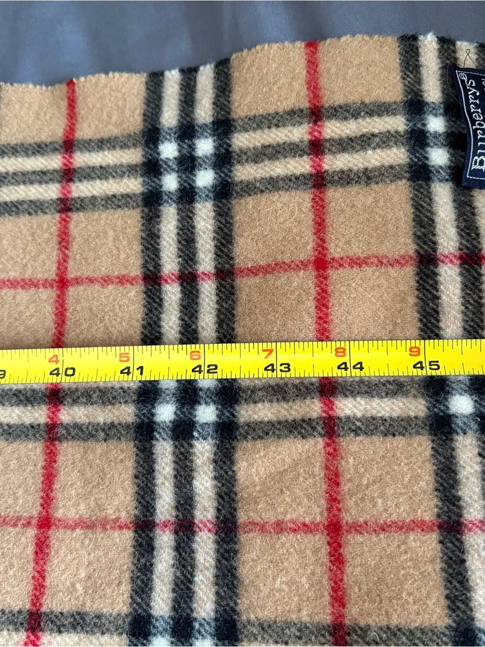 Vintage burberrys nova check - made in england , ( short style ) unisex